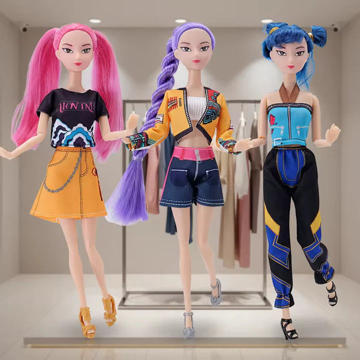 K-Pop Demon Hunters Girl Group Dolls – Poseable, Color-Changing LED Lights, Music & Sound, Includes Themed Accessories